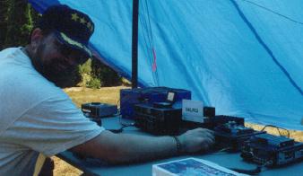 WB9RXJ - Tom Operating His VHF Station