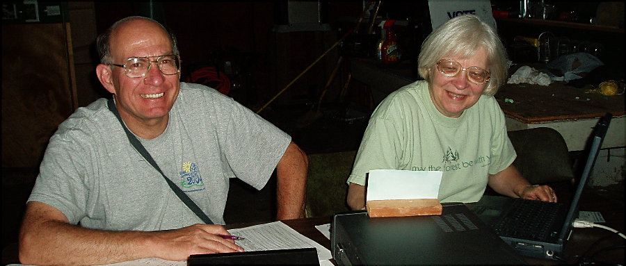 Denny and Carol on VHF. Photograph by Norm Styer - AI2C of Clarkes Gap, VA.