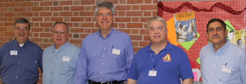 The Loudoun Amateur Radio Group's 2010 Elected Officers with out going 2009 President Rick Miller - AI1V. L-R: Rick  Miller - AI1V, Jay Ives - KI4TXP, President 2010, Jeff Slusher - KE5APC - 2010 Treasurer, Dodson Brown - AJ4EY - 2010 Secretary, and Luther Guise - K5NOB - 2010 Vice President. Photograph by Norm Styer - AI2C de Clarkes Gap, VA.