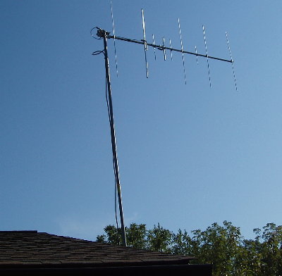 The five element 2 and 440 yagi for FM voice operations at Hamilton. Photograph by Norm Styer - AI2C de Clarkes Gap, VA.
