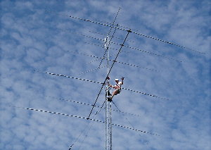 Gary Quinn - NC4S on Top. Photograph by Norm Styer - AI2C de Clarkes Gap, VA.