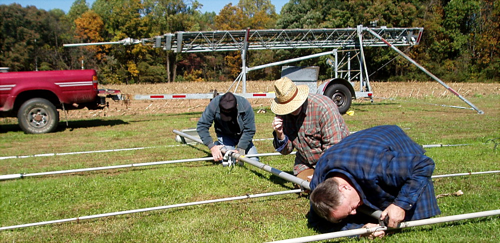 They assemble the big A-4 Cushcrft yagi. Photograph by Norm Styer - AI2C de Clarkes Gap, Virginia.