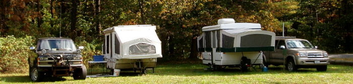 The mobile campers of Tom Garasic - NA4MA and Carol and Denny Boehler - KF4TJI - KF4TJJ. Photograph by Norm Styer - AI2C of Clarkes Gap, Virginia.