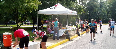 The Loudoun County Chapter of the American Red Cross operated tihs Rest Stop at the Hillsboro Elementary School in August 2005. Photograph be Norm Styer - AI2C de Clarkes Gap, Virginia.