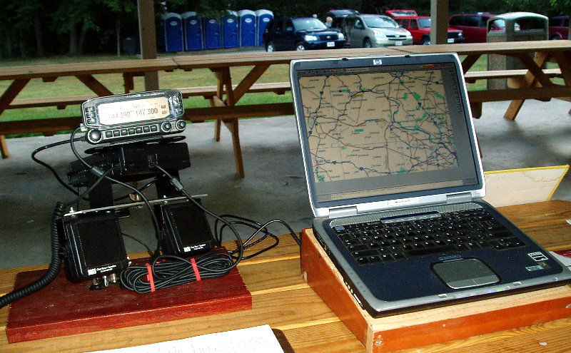 The APRS station at Hamilton with UIView Tracking Program. Photograph by Norm Styer - AI2C de Clarkes Gap, VA.